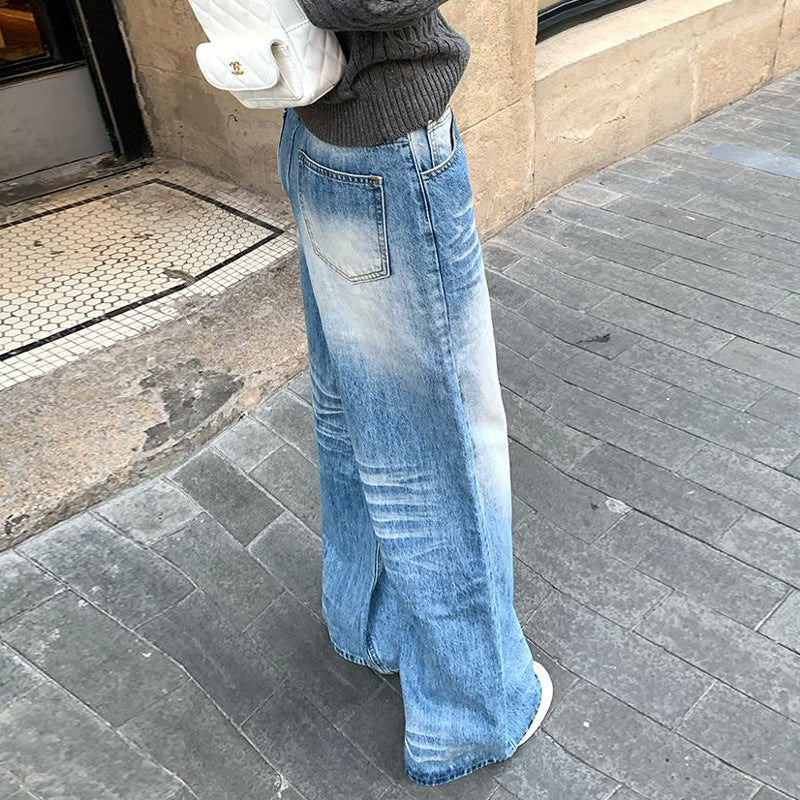 Pear-Shape Friendly Bleached Jeans with Crease Accents-Theone Apparel