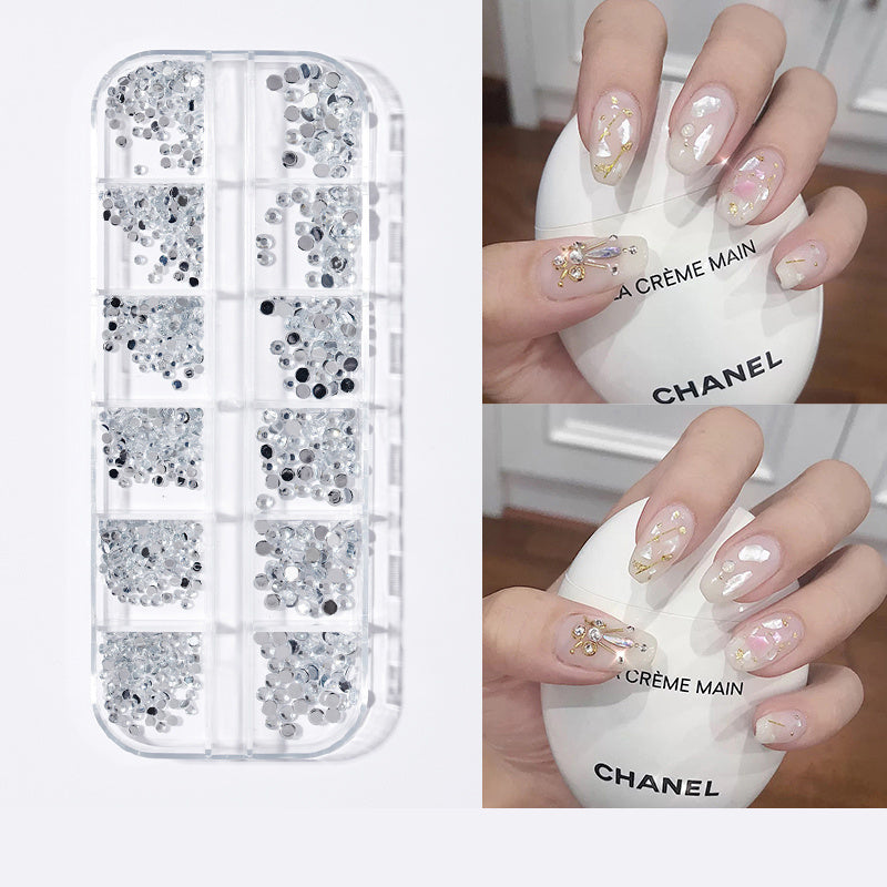 Witte en zilveren 3D Pearl en Butterfly Nail Adornments