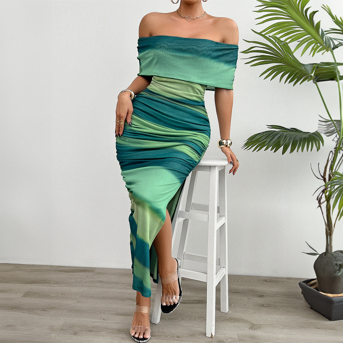 Contrast Off-Shoulder Tube Dress with Modern Elegance-Green-Theone Apparel