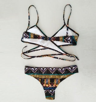 Ethnic Style Cross-Strap Bikini with Bold Print Accents-Theone Apparel