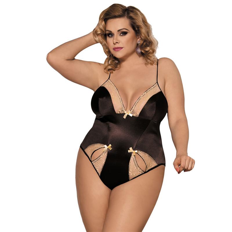 Tamanho plus size preto e dourado Teddy