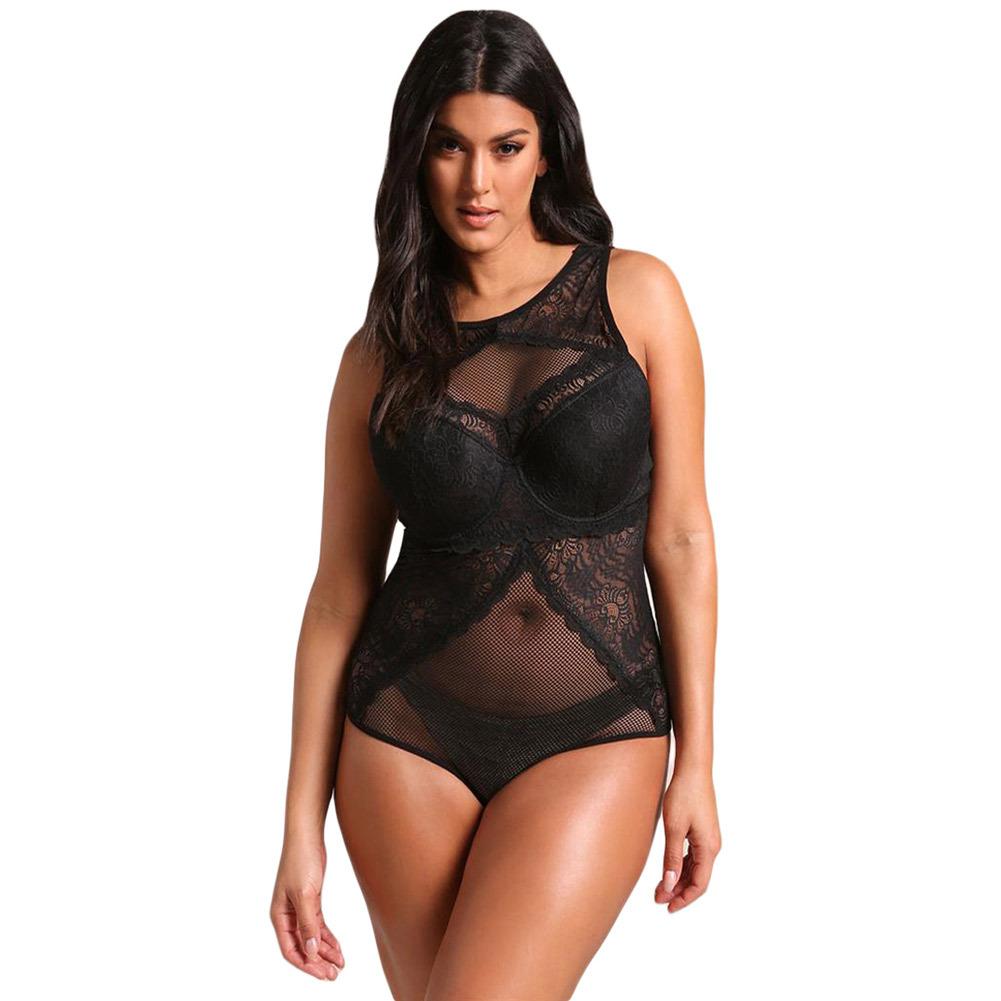 Mesh de taille plus et roberie en peluche en dentelle