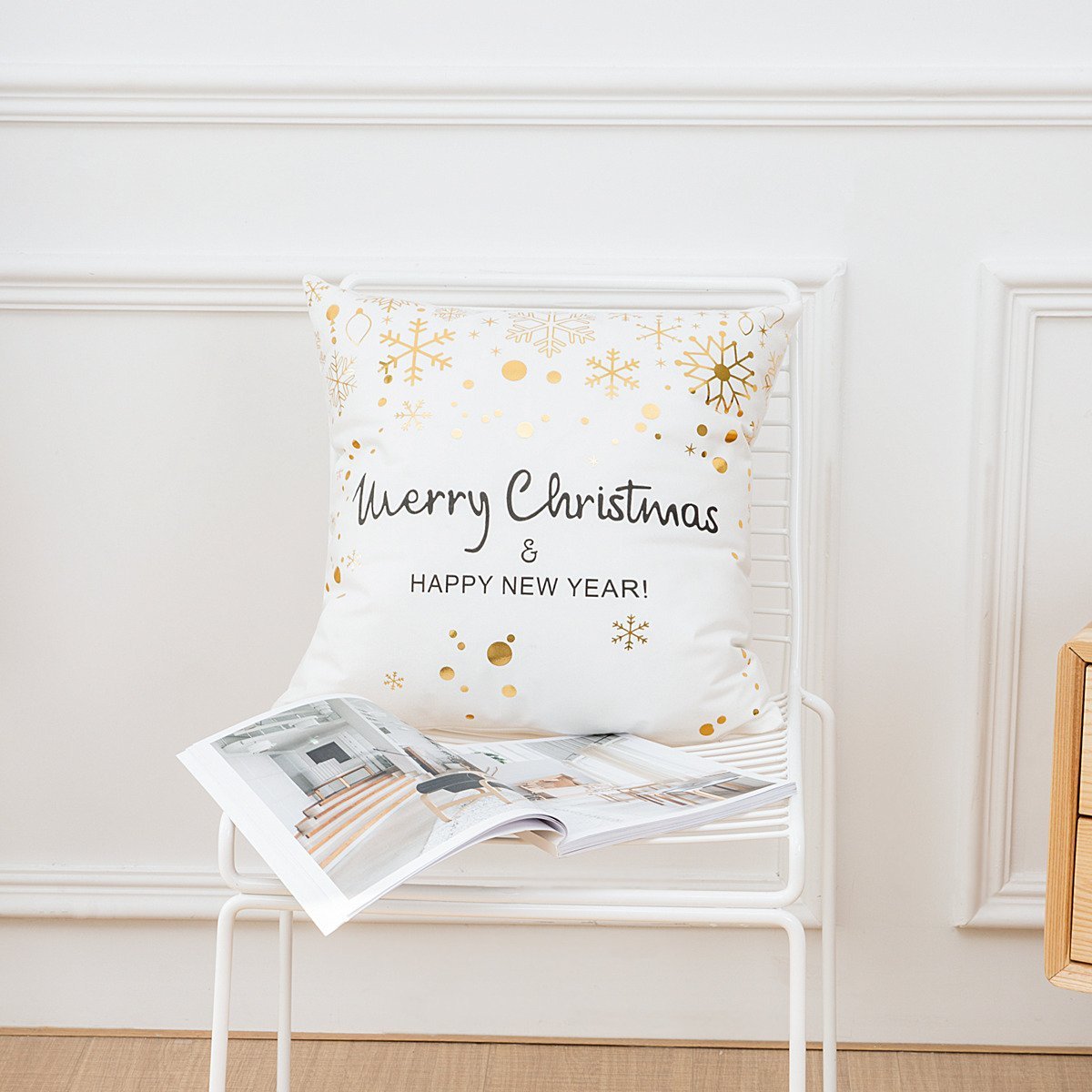 Christmas Cheer Printed Pillow Covers - Theone Apparel