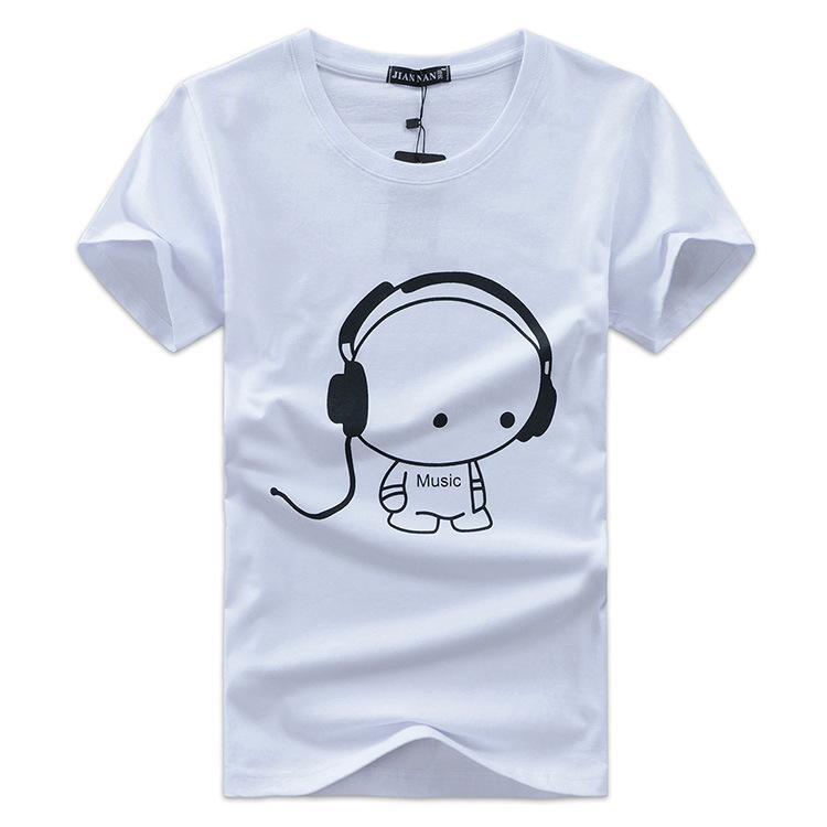 Enchufe la camiseta gráfica de los auriculares